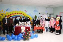برگزاری جشن هفته ترویج تغذیه با شیر مادر در بخش نوزادان مرکز طبی کودکان