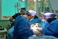 سی و دومین عمل جراحی موفقیت‌آمیز پیوند کلیه اطفال در بیمارستان مرکز طبی کودکان-قطب علمی طب کودکان