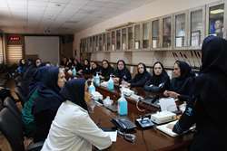 هم‌اندیشی مدیر پرستاری با سوپروایزران و سرپرستاران برای مدیریت بحران و حمایت از کارکنان